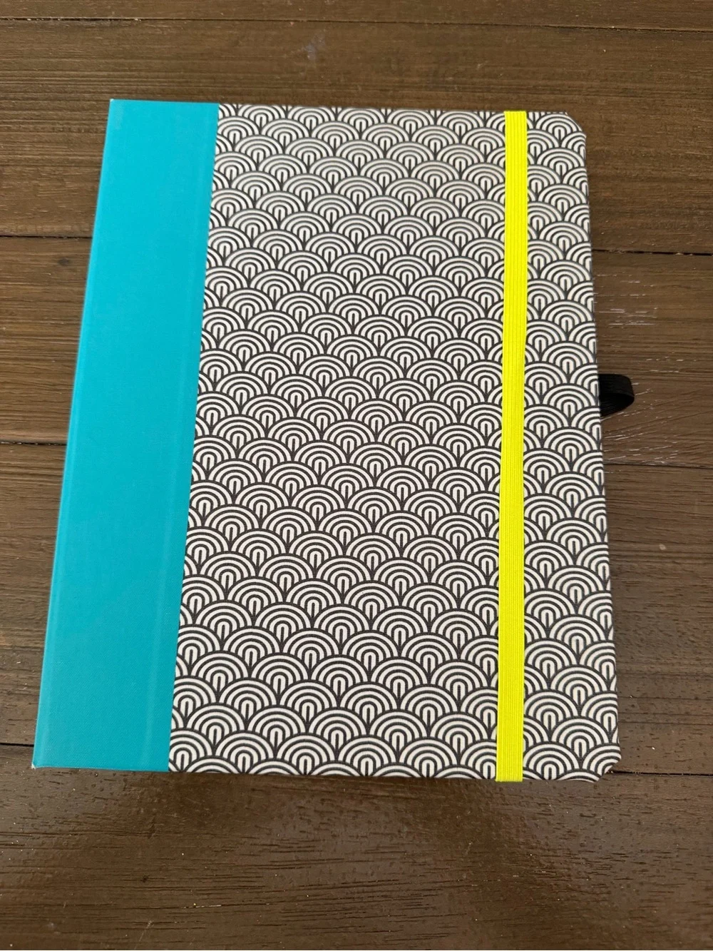 Apple Magic Keyboard with Dodo Book Case
